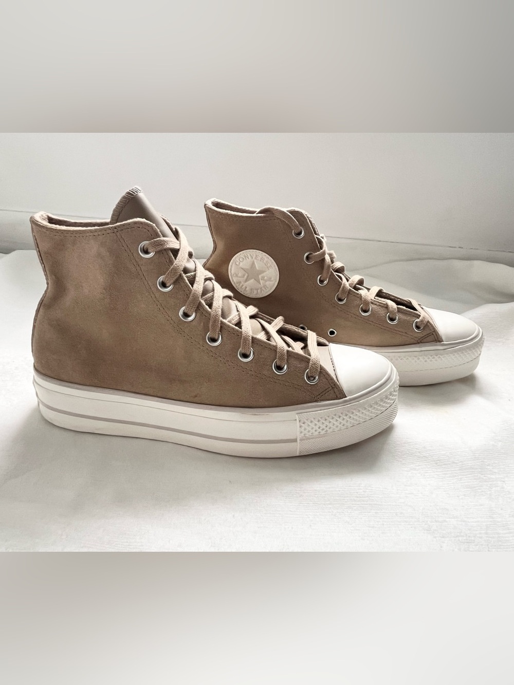 Converse All Star Chuck Taylor Lift Platform high top Suede beige sneakers 10 - Picture 2 of 6